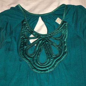 **EXCELLENT QUALITY** Turquoise blouse
